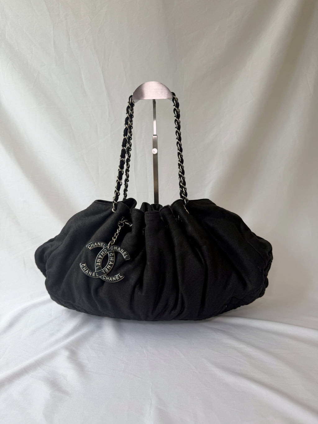 Chanel Melrose Cabas Tote – view 2