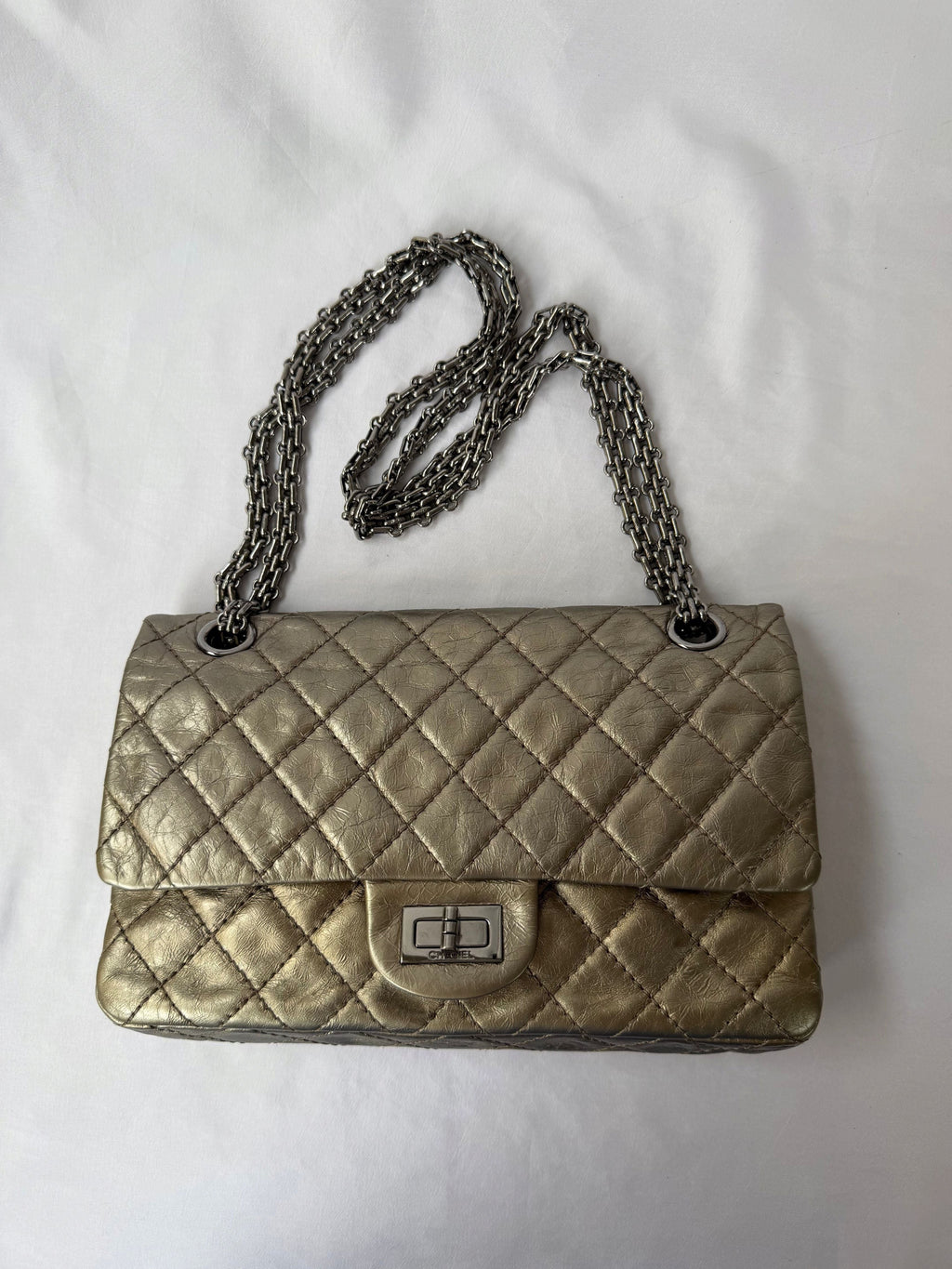 Chanel 2.55 Reissue Double Flap Bag Medium – view 6