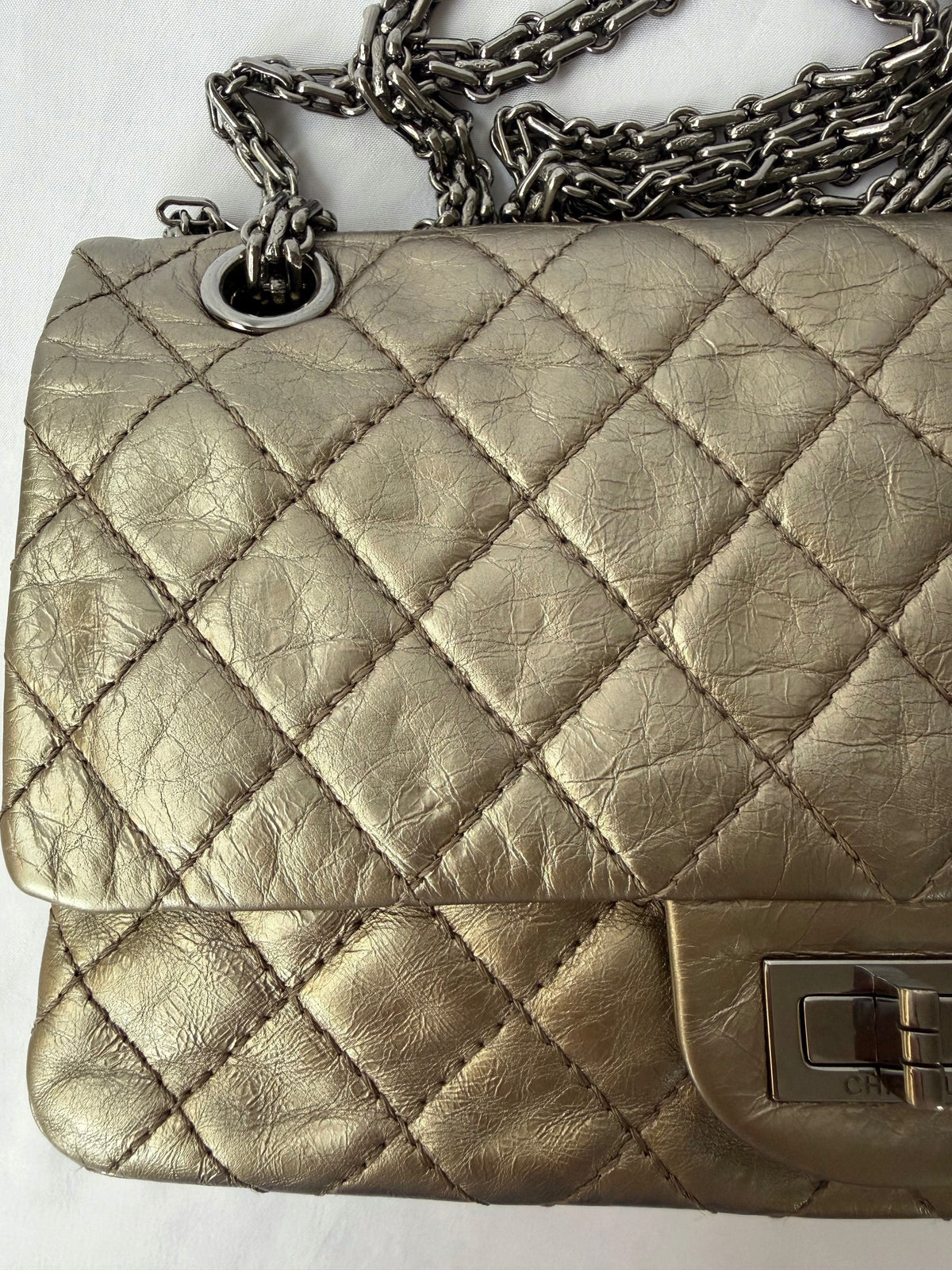 Chanel 2.55 Reissue Double Flap Bag Medium – view 11