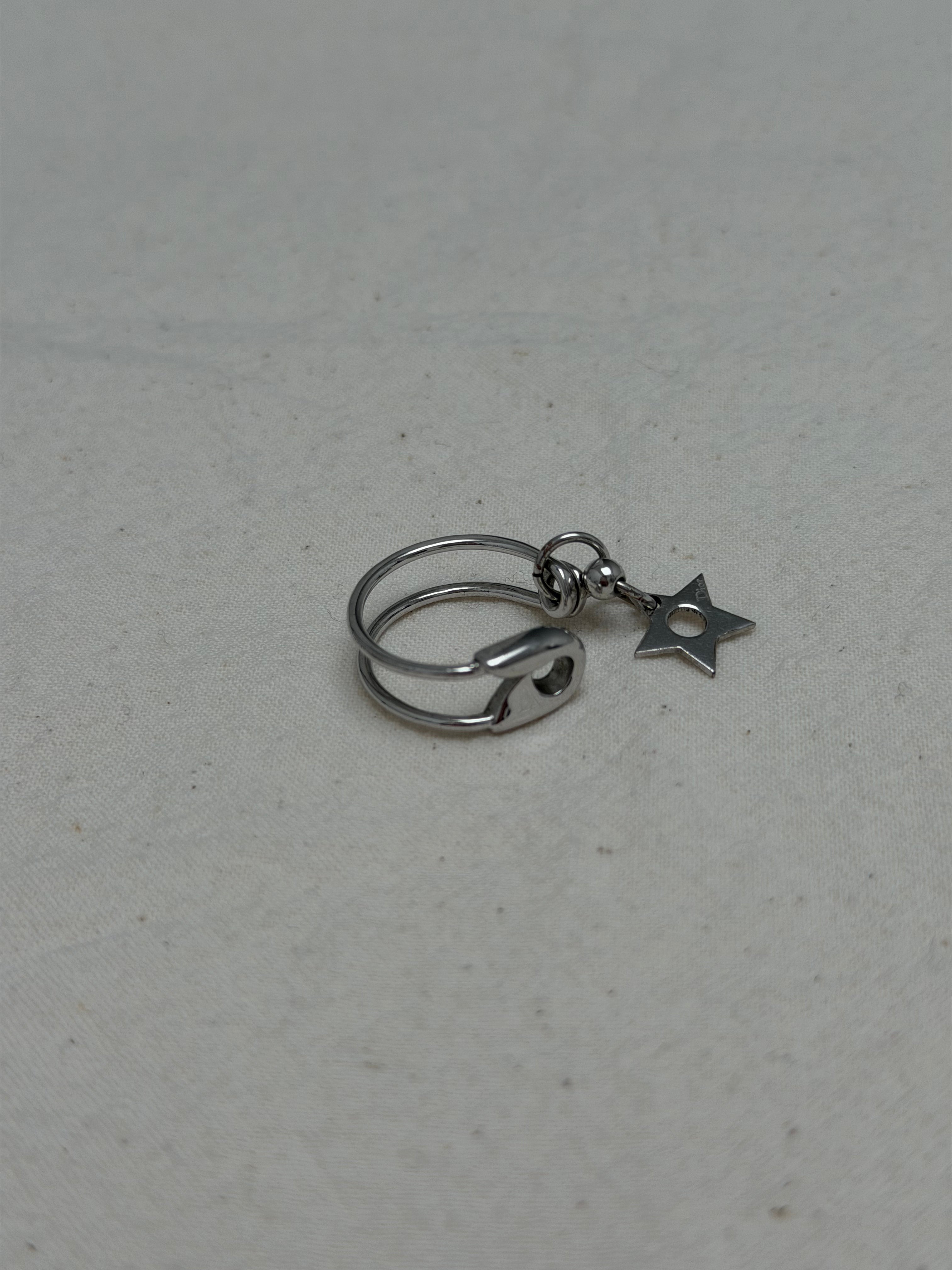 Christian Dior Safety Pin Ring – view 4